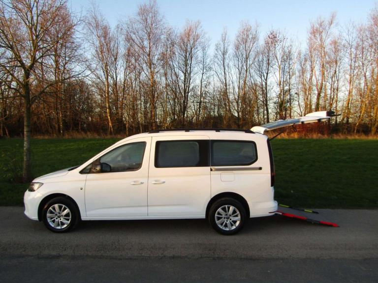 2023 Volkswagen Caddy Maxi 2.0 TDI Life 5dr MPV DIESEL Manual