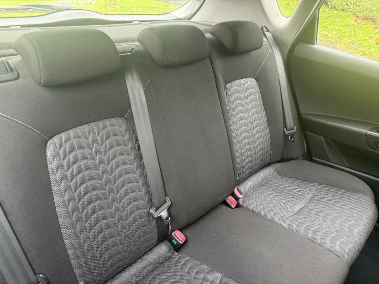 2010 Kia Ceed 1.6 3 5dr HATCHBACK Petrol Manual