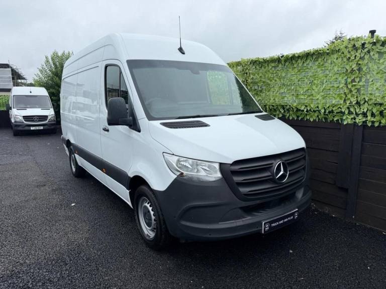 2022 Mercedes-Benz Sprinter 3.5t H2 Progressive Van PANEL VAN DIESEL Manual