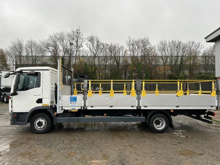 MAN TGL 8.190 7.5-TONNE DROPSIDE FLAT 2022 – BV22 FRL