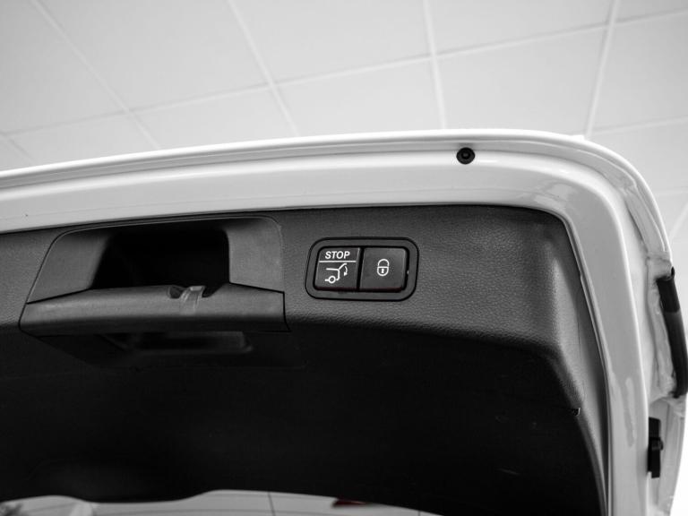 2017 Mercedes-Benz C Class C220d AMG Line Premium 5dr 9G-Tronic ESTATE DIESEL Automatic