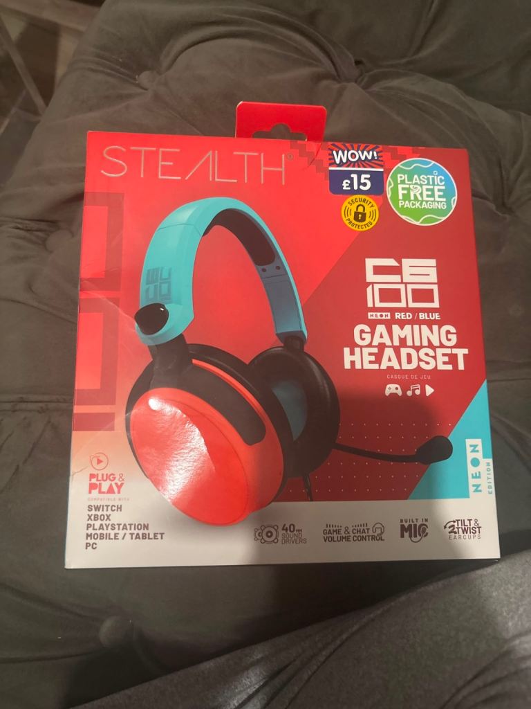 STEALTH C6-100 Gaming Headset – Red/Blue, Brand New