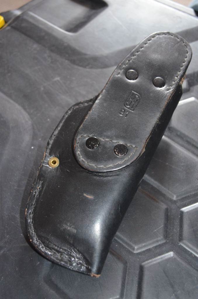 GERMAN VINTAGE LEATHER POLICE GUN HOLSTER 