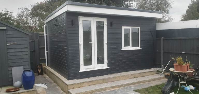 Garden office/room