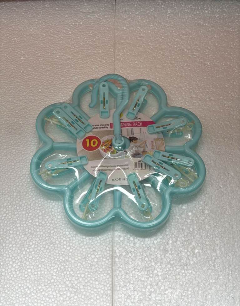10‑Peg Hanging Rack – Flower‑Shaped Clothes Drying Hanger