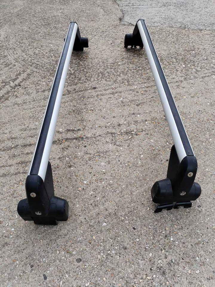 Genuine VW golf mark 4 roof rack bars with keys possibly fit other models
