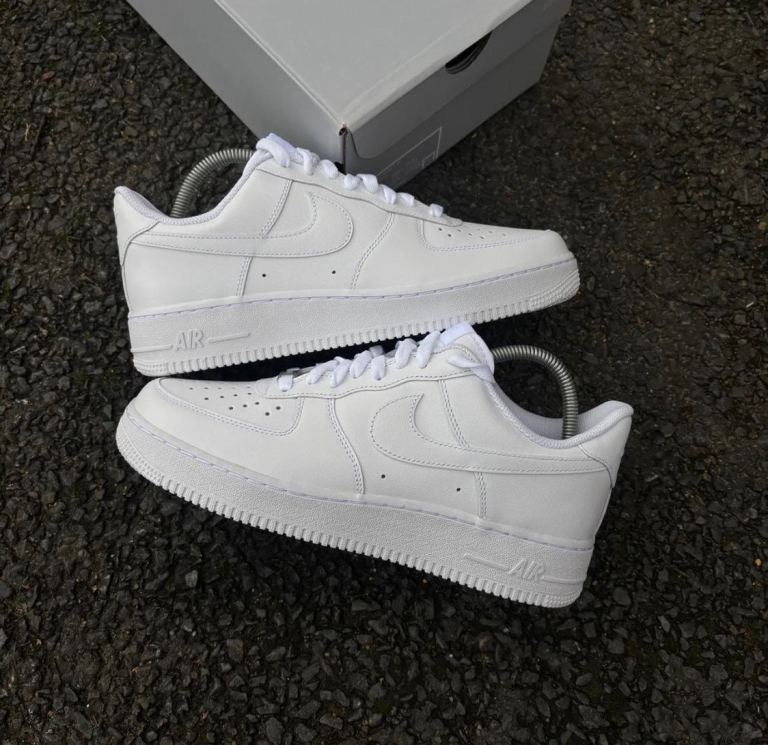 Nike Air Force 1 UK 8.5 - Fits 8 - 9 | Boxed