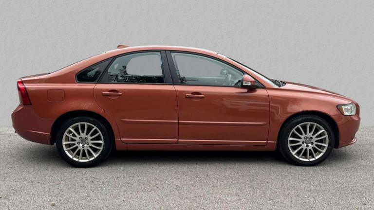 2012 Volvo S40 2.0 SE Lux Edition 4dr Saloon Petrol Manual