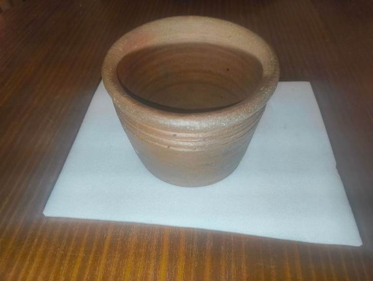 image for Great Offer Small Brown Acrylic Flowerpot Excellent Condition
