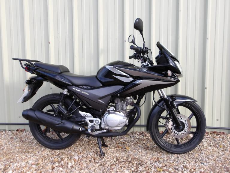 Honda CBF125 CBF 125 Only 7,565 Miles From New * UK Delivery *