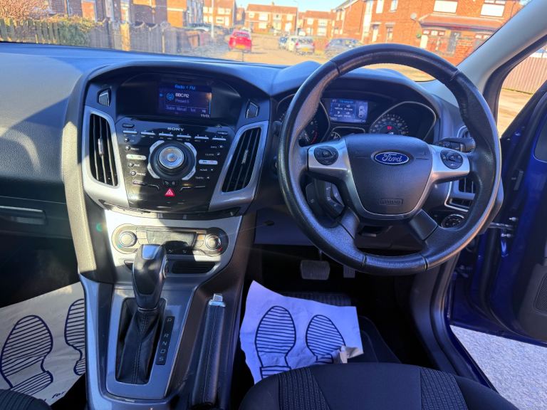 Ford, FOCUS, Hatchback, 2014, Semi-Auto, 1596 (cc), 5 doors