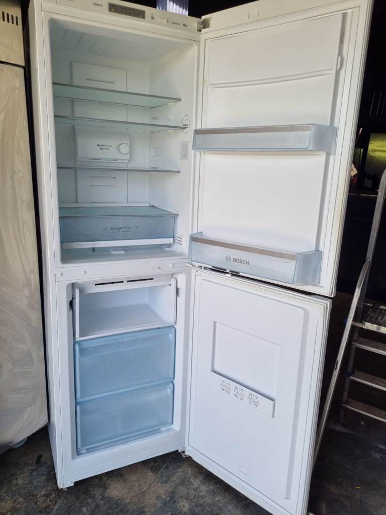 Bosch fridge freezer & free delivery warranty