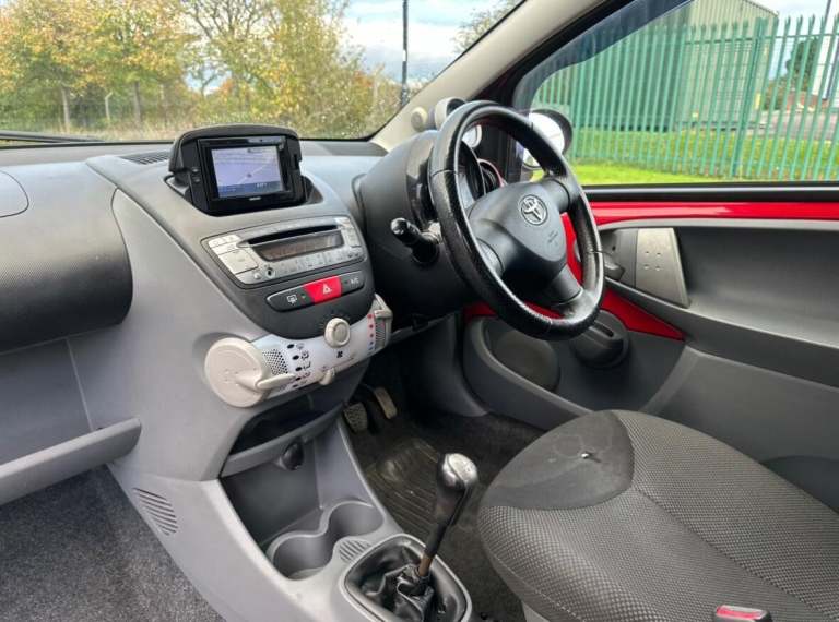 2011 Toyota AYGO 1.0 VVT-i Go Euro 5 3dr HATCHBACK Petrol Manual