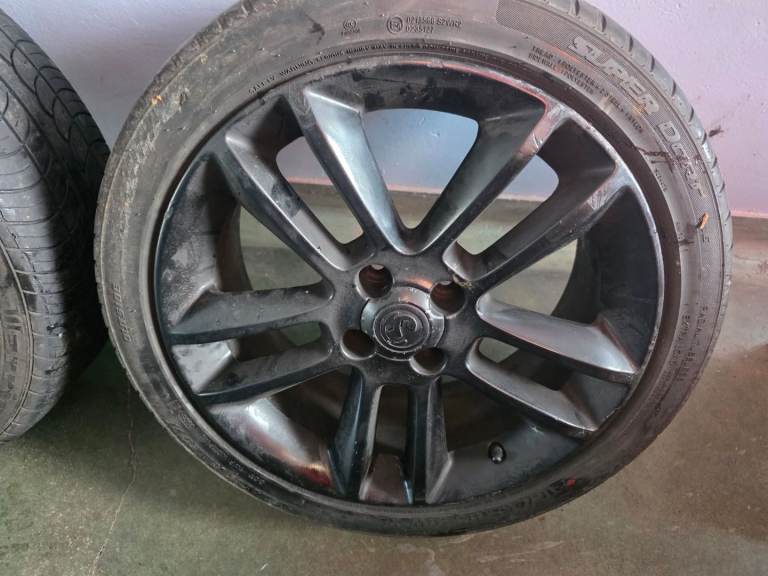 Vauxhall corsa d sri 17inc alloys 