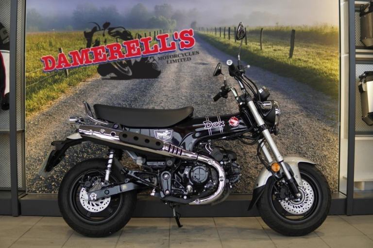 2025 HONDA ST 125 DAX MOTORCYCLE BLACK