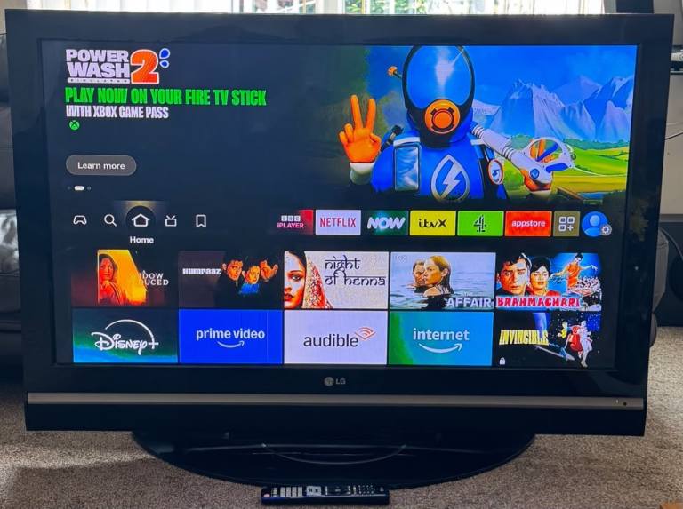 ++ LG 50 Inch HD TV Built In Freeview (Not Smart) ++
