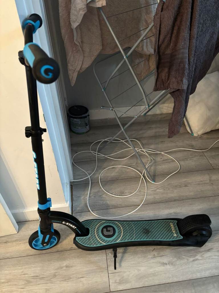 Kids electric scooter
