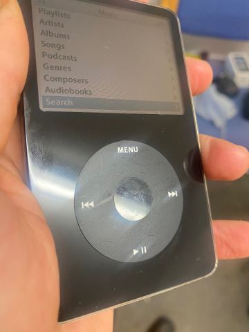 Apple iPod 5.5th Generation 80gb Classic Black Model A1136 Sought
