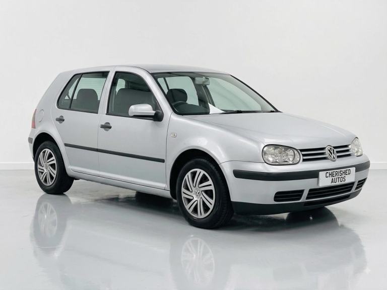 Volkswagen Golf 1.6 S * GENUINE 16,000 MILES* FSH* AMAZING CAR