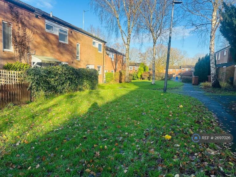 2 bedroom house in Barn Meadow, Bamber Bridge, Preston, PR5 (2 bed) (#2697026)