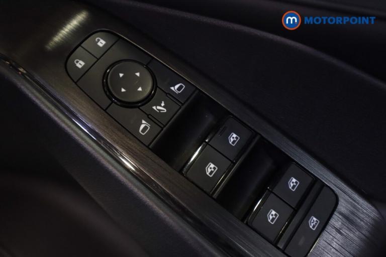 2022 Nissan Qashqai 1.3 DiG-T MH Acenta Premium 5dr SUV Petrol Manual