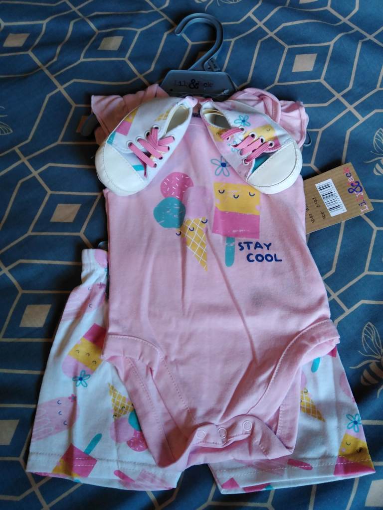 3pc baby set (6-9m) *Brand new*