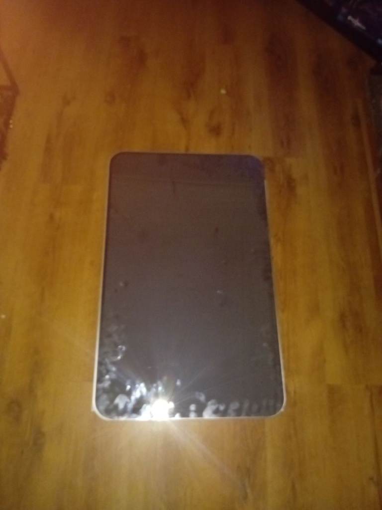 Mirrored bathroom cabinet 