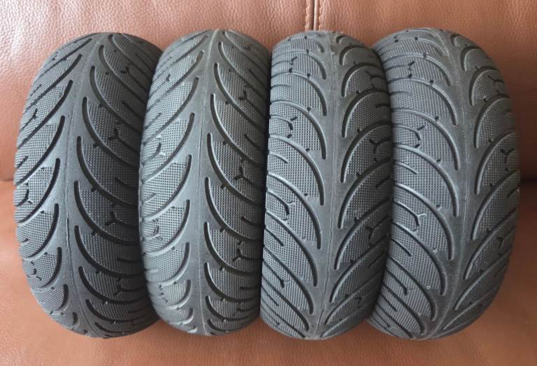 FHTYRE SOLID TYRES SIZE-(10 X 3.00)