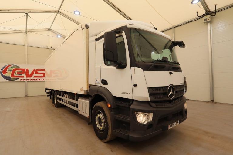 2019 (19 PLATE) Mercedes Benz Antos 2530 6x2 Euro 6 Refrigerated