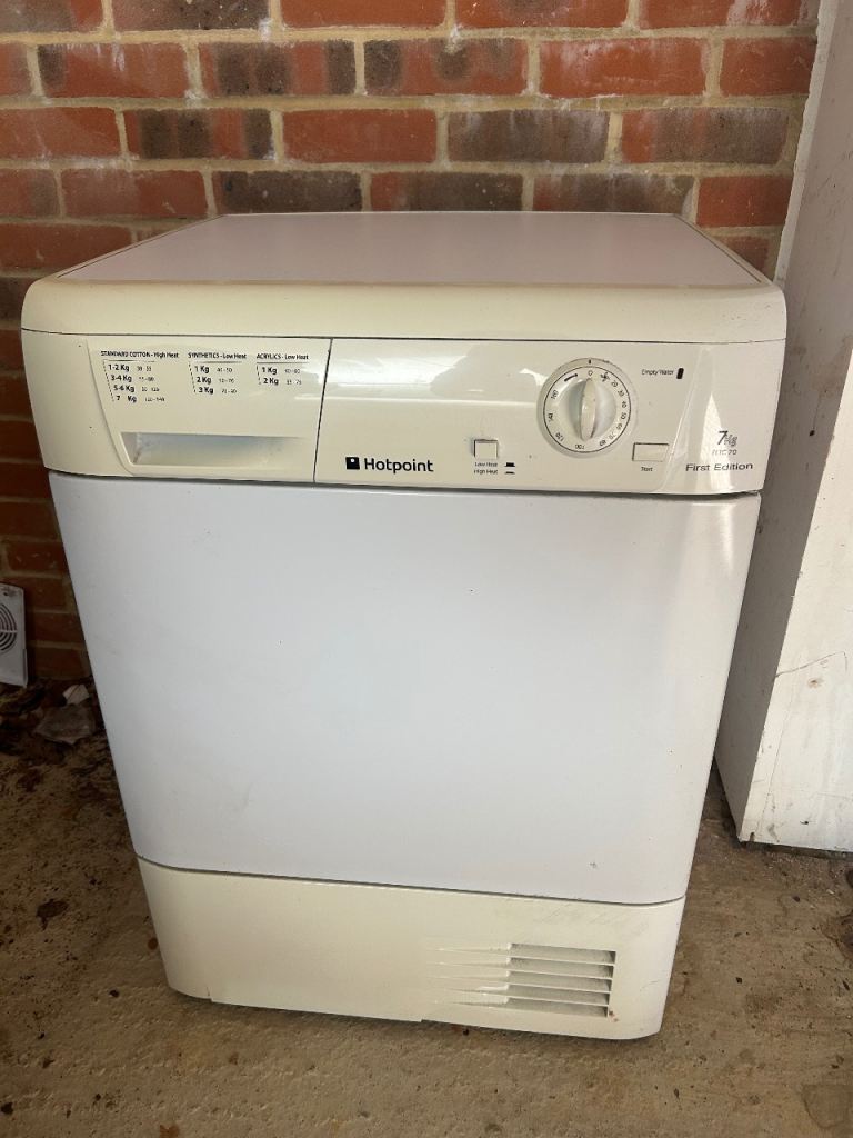 Hotpoint 7kg condenser tumble dryer 