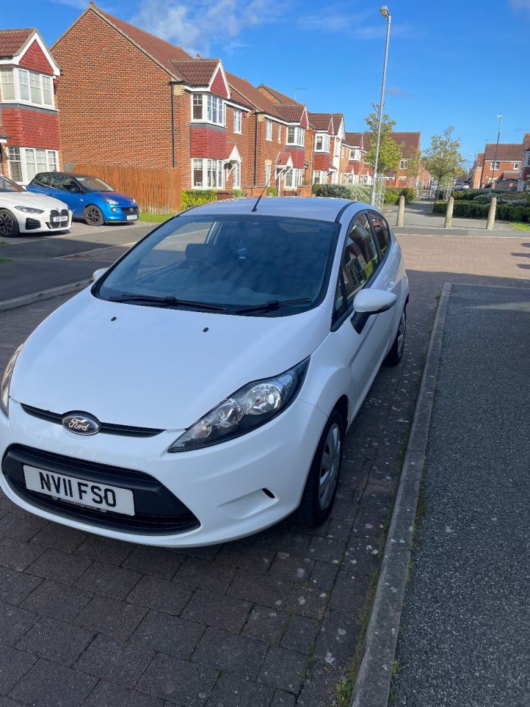 Ford, FIESTA, Hatchback, 2011, Manual, 1242 (cc), 3 doors