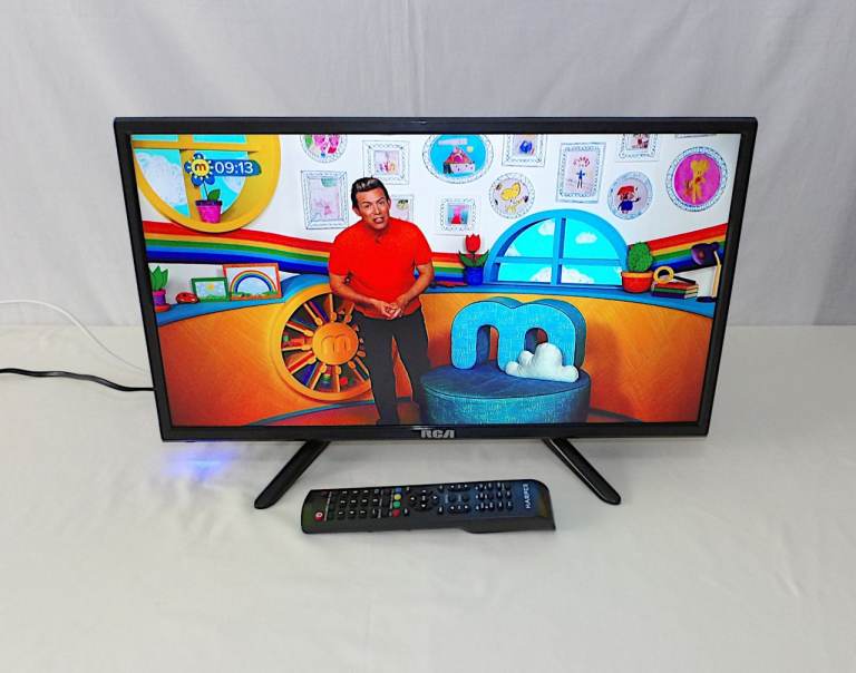 RCA 22 inch LED TV with Built-in Freeview HD