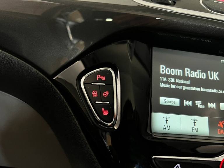 2018 Vauxhall Corsa 1.4i SE Hatchback 3dr Petrol Auto Euro 6 (90 ps) Hatchback Petrol Automatic