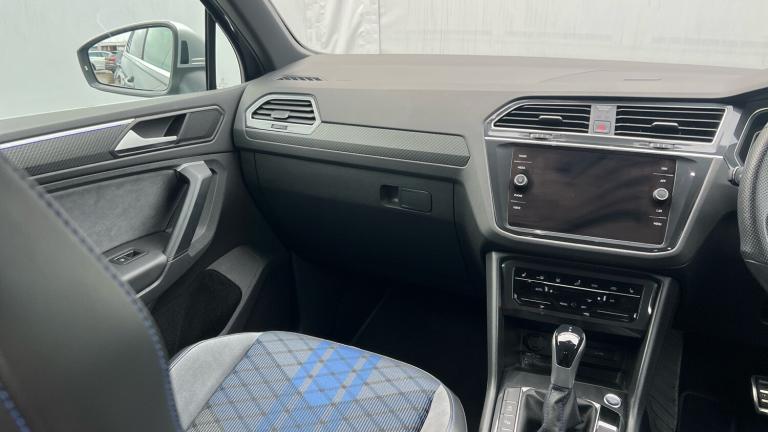 2023 Volkswagen Tiguan 2.0 TSI 320 4Motion R 5dr DSG Petrol Estate Estate Petrol Automatic