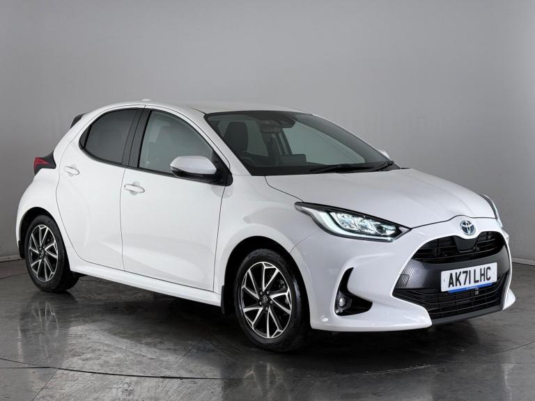 2022 Toyota Yaris 1.5 VVT-h Design E-CVT Euro 6 (s/s) 5dr Hatchback Hybrid Automatic