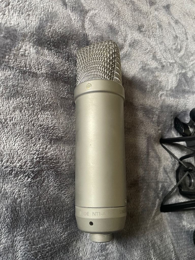 Rode Nt 1a microphone bundle