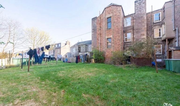 1 bedroom flat Perth £540