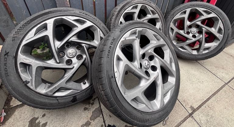 Vauxhall alloys 19 inch