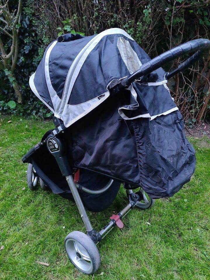 City mini by baby jogger - single buggy + rain cover