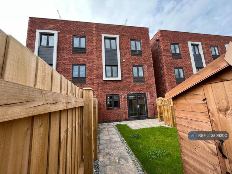 5 bedroom house in Bayley Place, Exeter, EX1 (5 bed) (#2899200)