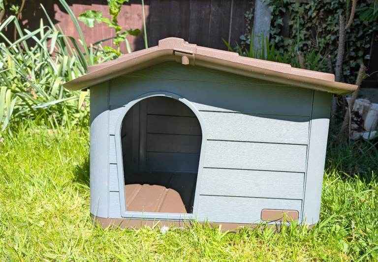 Outdoor Cat House