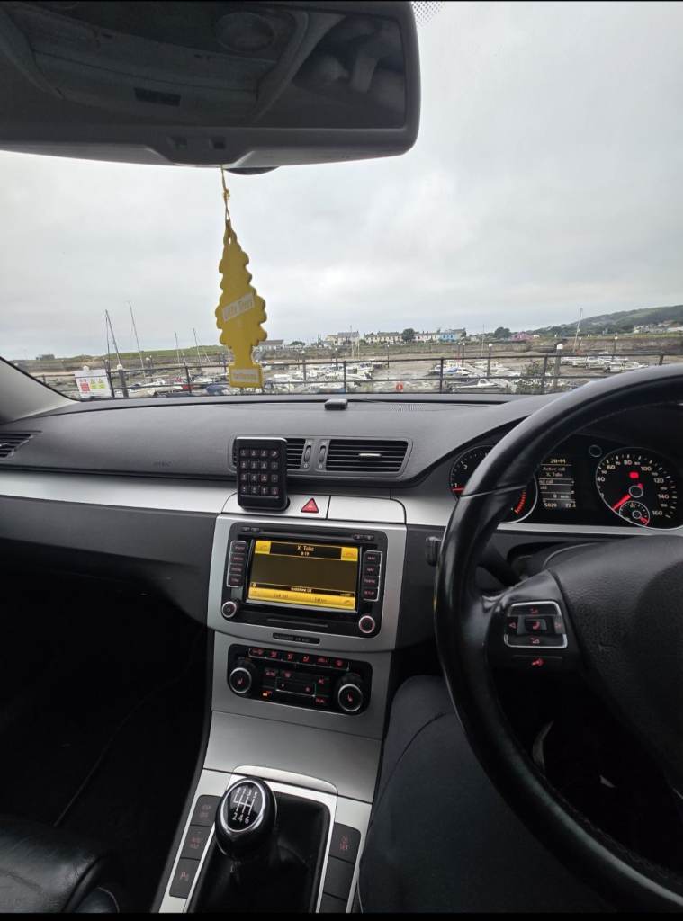 Volkswagen, PASSAT, Estate, 2009, Manual, 1968 (cc), 5 doors