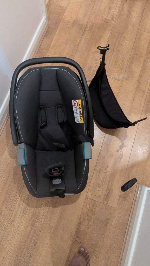 Recaro Avan i-Size Group 0+ Car Seat - Matte Black