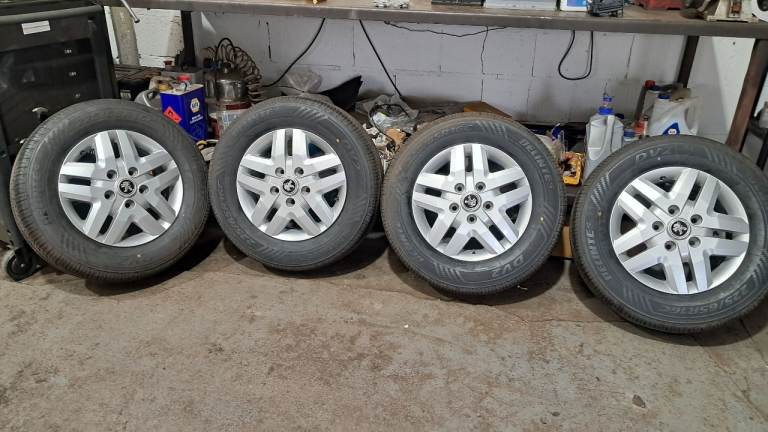 Ducato relay boxer 16 inch alloy wheels and brand new tyres