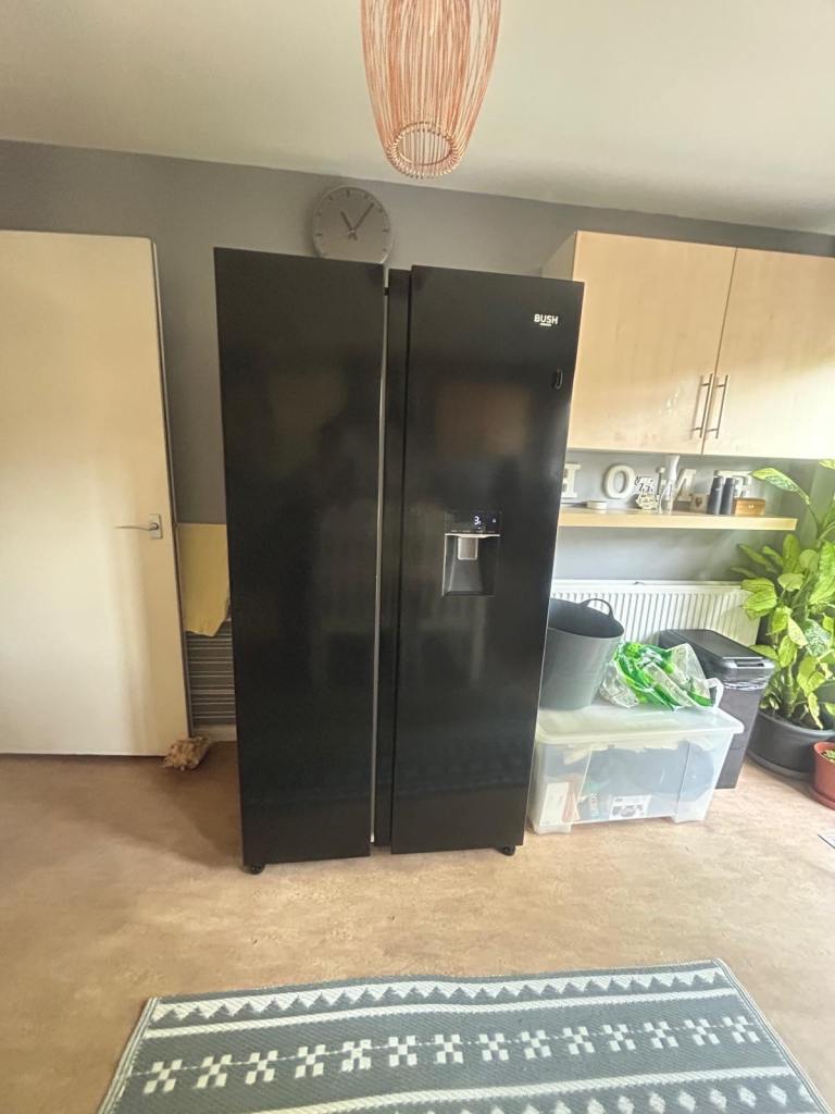 Bush MSBSWTDB23E American Fridge Freezer - Black