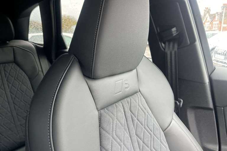  Audi Q5 2.0 TDI Quattro Edition 1 5dr S Tronic SUV Diesel Automatic