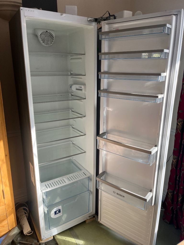 Full Size Bosch integrated fridge