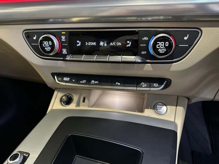 2022 Audi Q5 2.0 TFSIe 50 Sport SUV 5dr Petrol Plug-in Hybrid S Tronic quattro Euro 6 (s SUV Hybr...