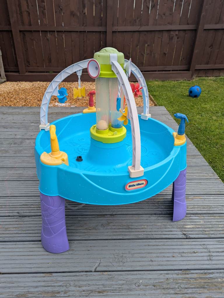 Little Tikes Water Table
