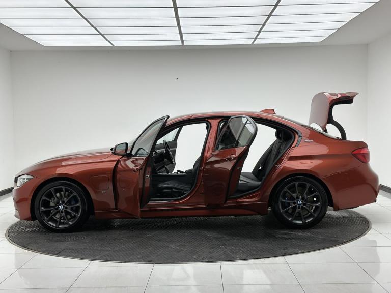 2017 BMW 3 Series 330e M Sport 4dr Step Auto SALOON PETROL/ELECTRIC Automatic